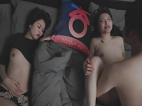 Sialan sahabat kekasihmu saat tidur bersama
