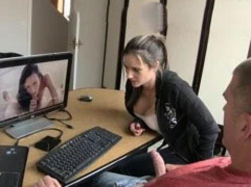 Putrinya meminta video seks dengan ayahnya dan endingnya