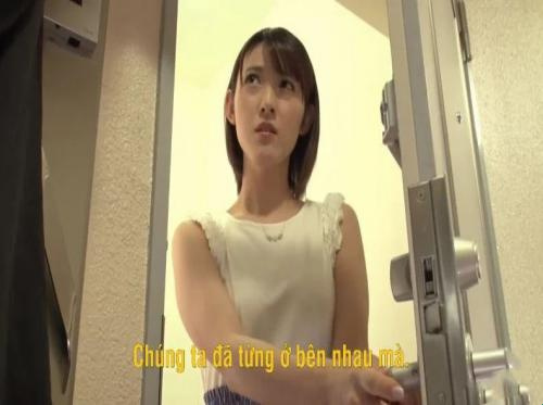 Memeras adik tetanggaku yang gila